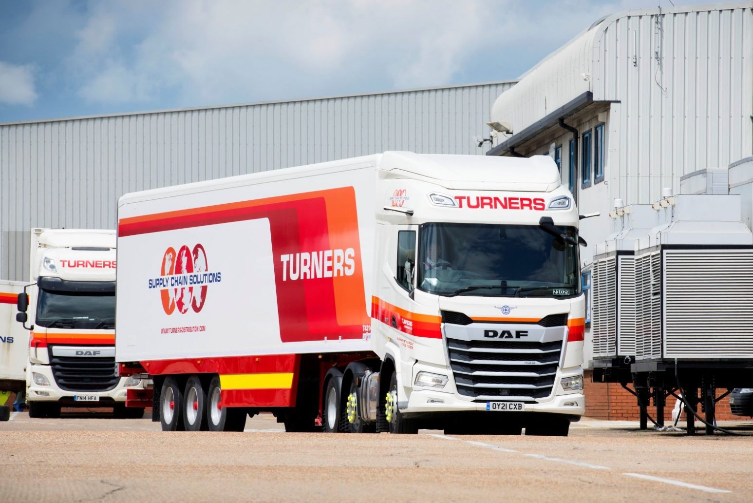 Turners take to the road with New Generation DAF XF