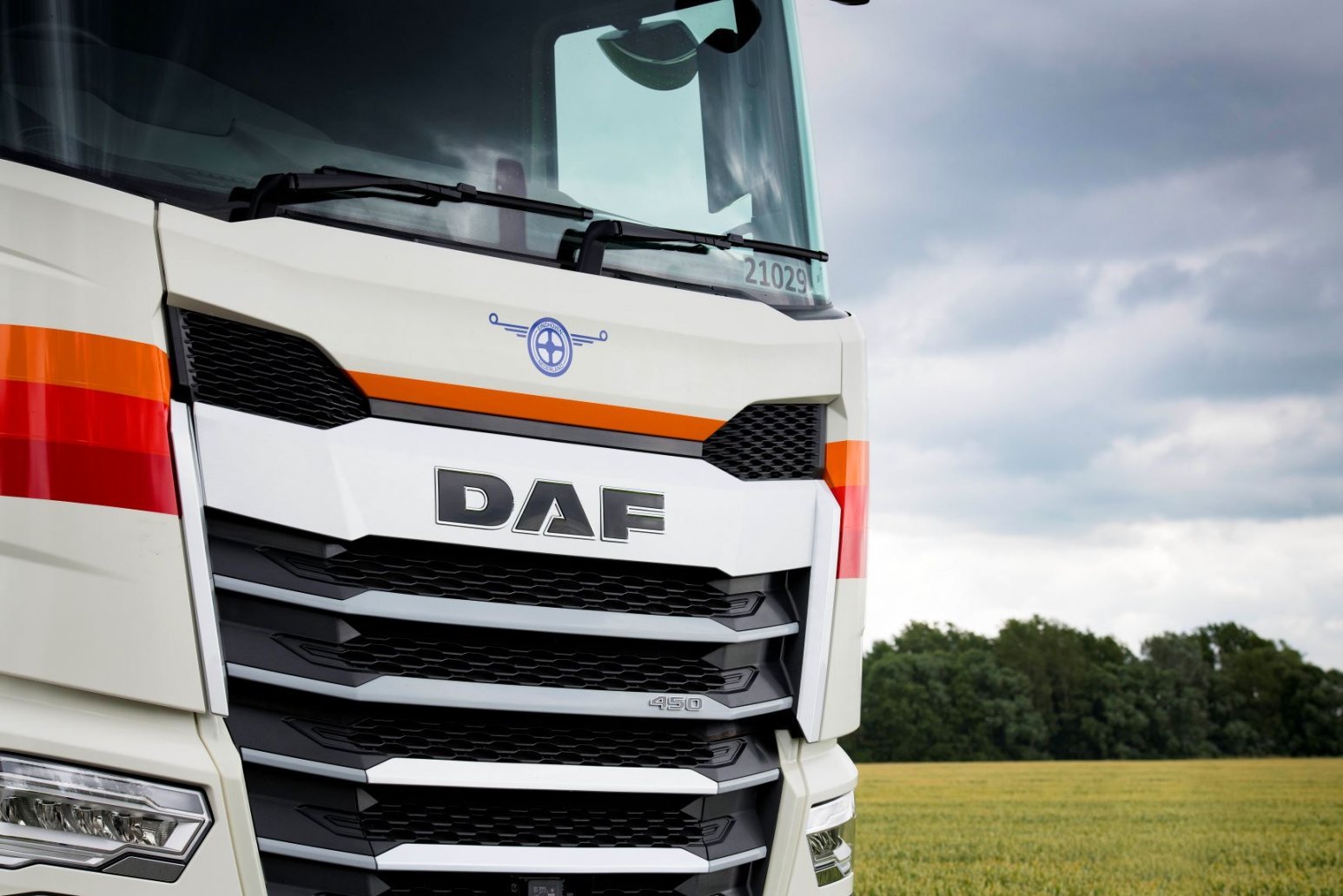 Turners take to the road with New Generation DAF XF